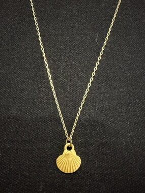 Maison Scotch Gold Seashell Pendant Necklace Coastal Luxe Jewelry